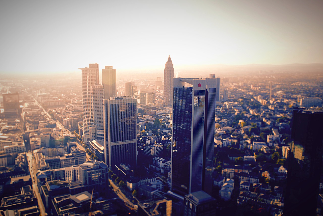 Na slici je prikazan grad Frankfurt.
