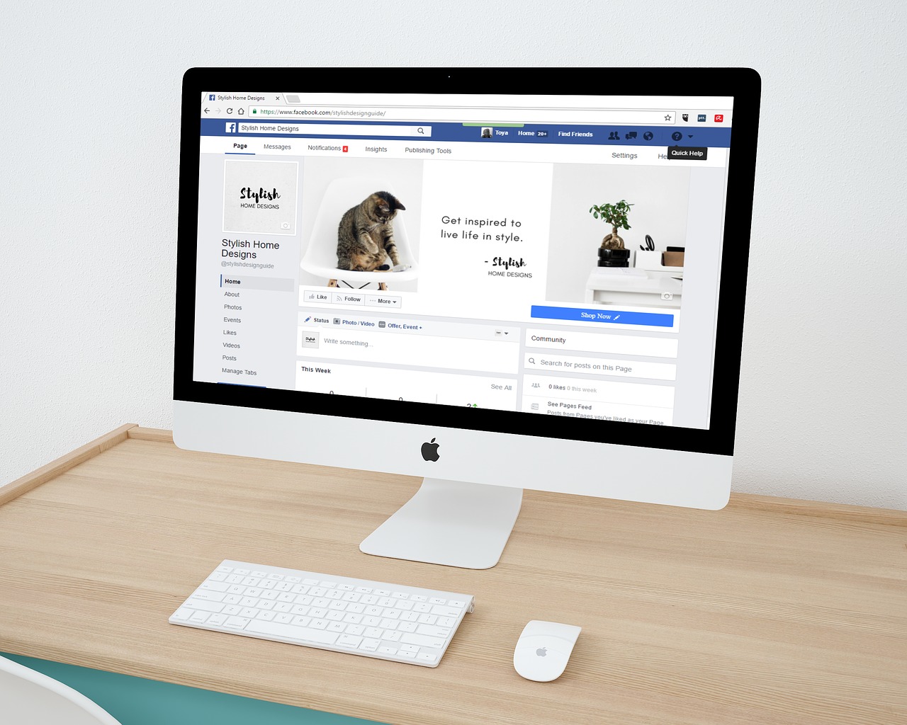 Slika prikazuje računalo na kojem je prikazan Facebook profil.