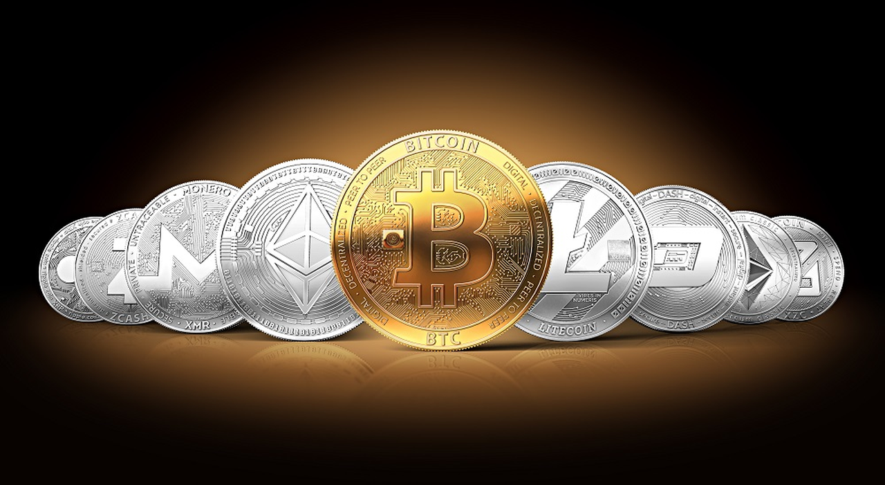 Na slici su prikazane kovanice različitih kriptovaluta.