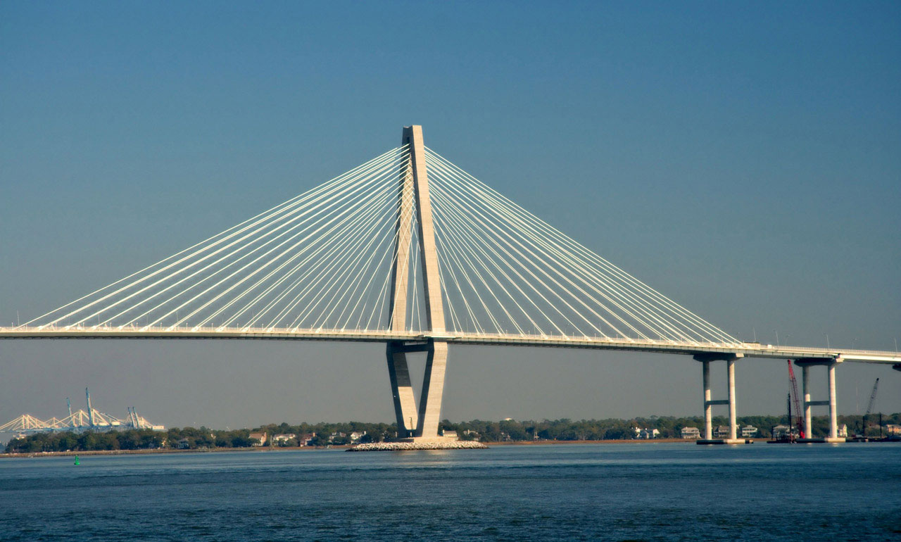 Na fotografiji je most preko zaljeva Charleston, South Carolina, SAD
