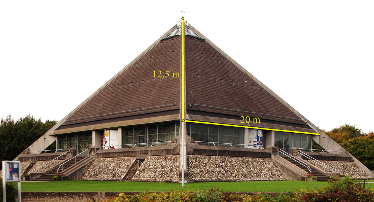Slika prikazuje krov oblika pravilne četverostrane piramide s upisanim duljinama kateta.